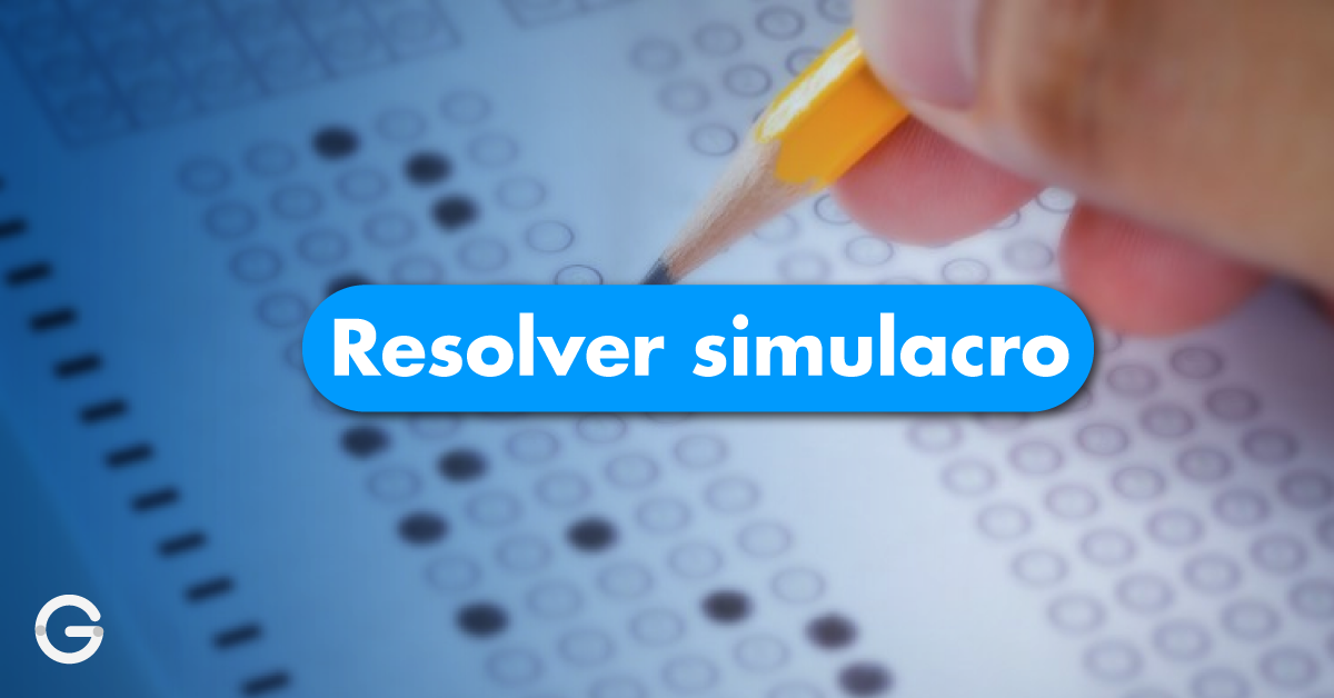 Estudiante llenando la hoja de respuestas de una prueba de múltiples opciones, con un texto sobre la imagen que dice Resolver simulacro