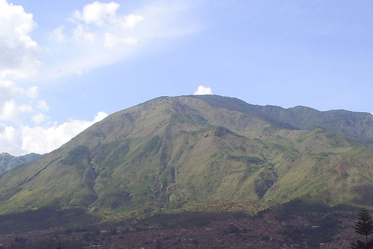 Montañas del Municipio de Bello, Antioquia