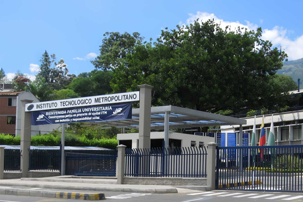 Fachada del edificio del Instituto Tecnológico Metropolitano de Antioquia